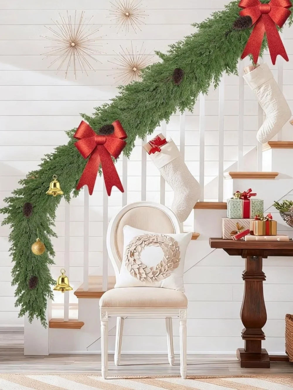 Holiday Cedar Pine Garland with Pinecones. 6 Feet. NEW.